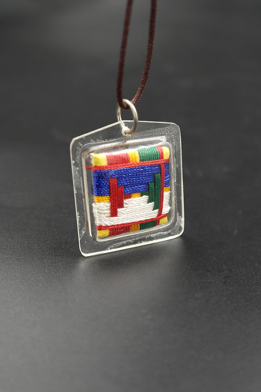 Kurukulla Tibetan Mantra Amulet with Hard Plastic Cover | Kurukulle Buti