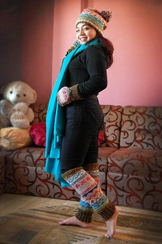Olive Green, pink and mixed colors woolen leg warmer - Vajracrafts