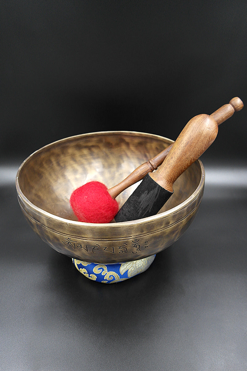 Tibetan Singing Bowls Set Om Mani Padma Hum By YAK THERAPY - Excellent –  Yak Therapy