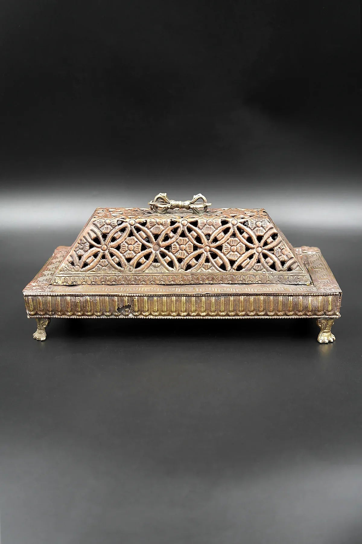 Traditional copper incense burner for aromatherapy and home fragrance - Vajracrafts