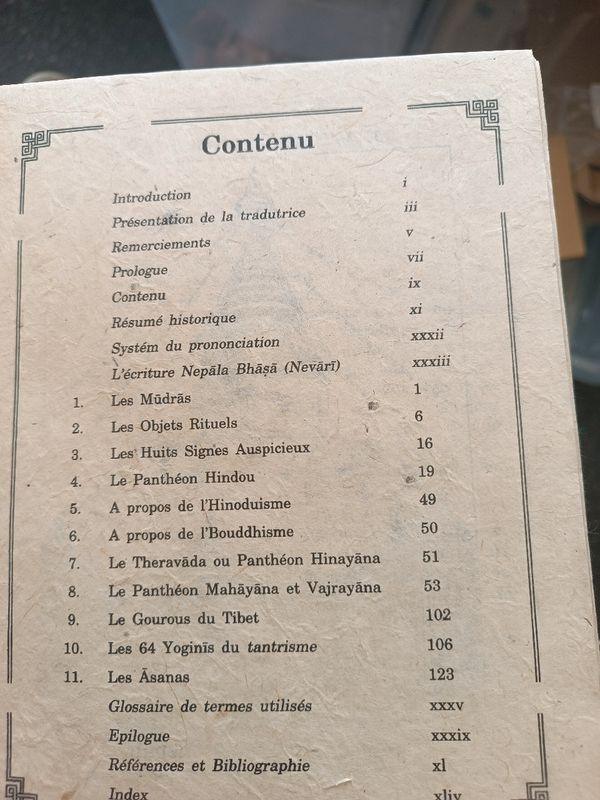 Images du Nepal et du Tibet (French Language) by Suyog Prajapati - Vajracrafts