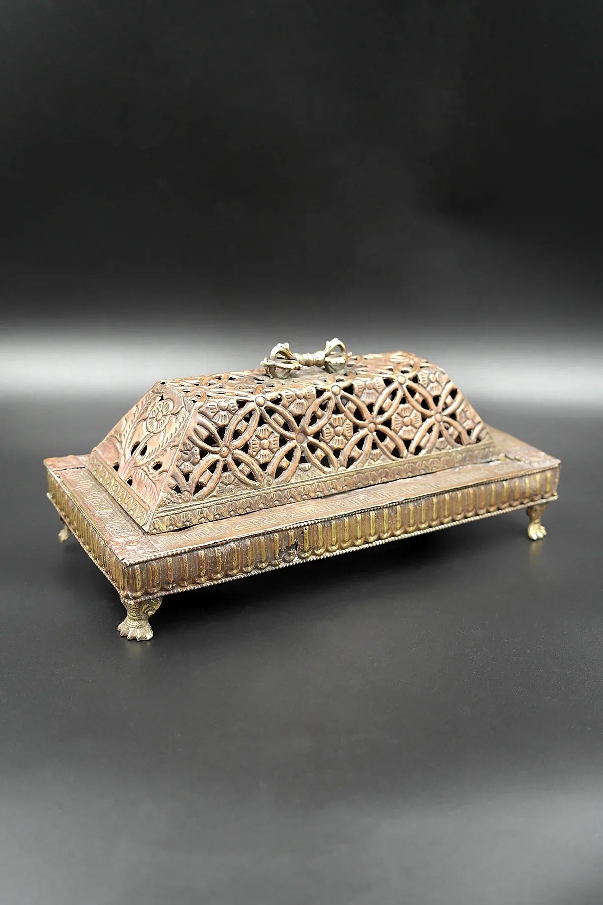 Traditional copper incense burner for aromatherapy and home fragrance - Vajracrafts