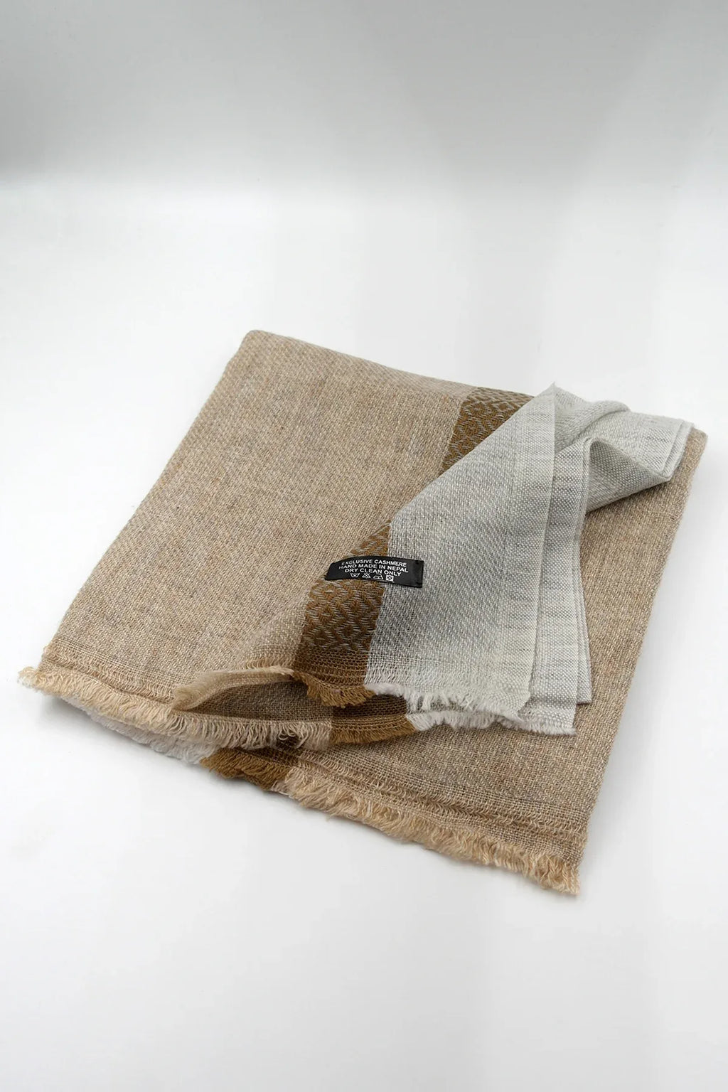 Dobby Tape Border in Pashmina Shawl - Vajracrafts