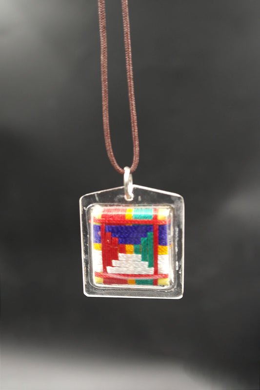 Sitatapatra Protection Amulet | Goddess of The White Parasol | Tibetan Dukar