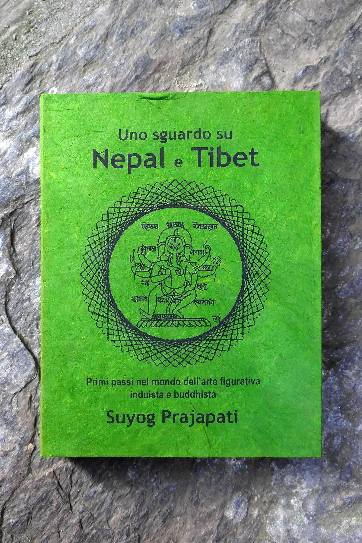 Uno sguardo su Nepal e Tibet(Italian Language) by Suyog Prajapati | Vajracrafts