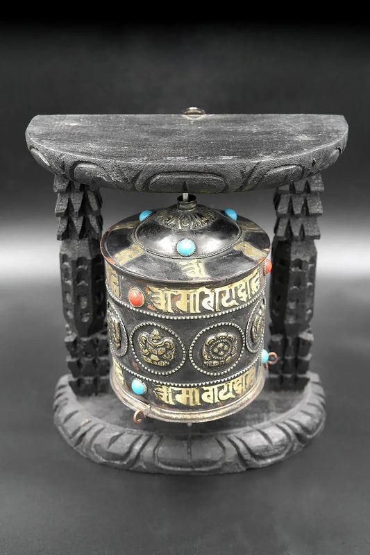 Eight Auspicious symbols and Om Mane peme hum Prayer Wheel