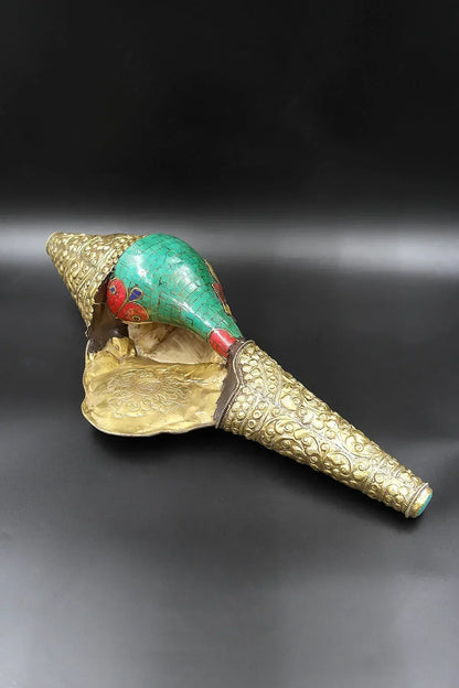 Om mane peme hum inlaid Stone Blowing Conch handcrafted sankha - Vajracrafts