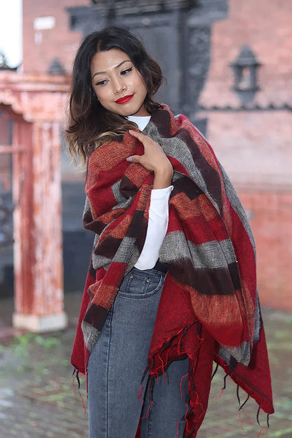 Elegant Colors Himalayan Yak Wool Blanket/Travel Throw - Vajracrafts