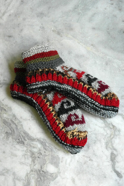 Assorted colors Hot waves pattern woolen hand knitted ankle socks - Vajracrafts