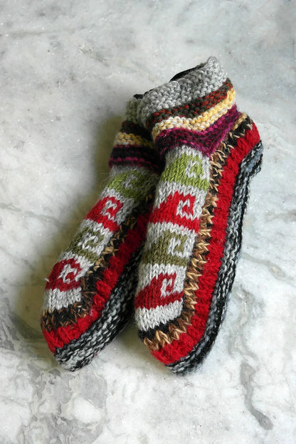 Assorted colors Hot waves pattern woolen hand knitted ankle socks - Vajracrafts