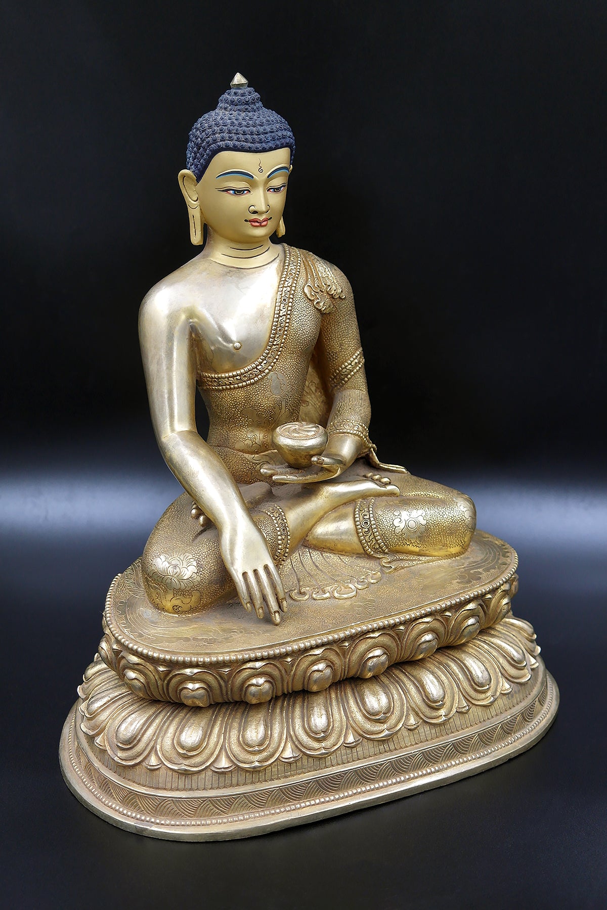 Nepalese Gold plated Shakyamuni Buddha Statue in double lotus