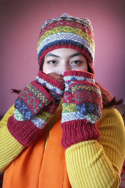 Red Green mixed colored woolen gloves/mittens - Vajracrafts
