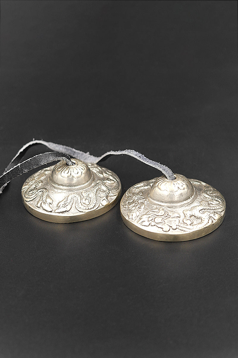 Hand-tuned to key austamangal, hand carving, 'om mane padme hum', dragon  hand-carved, flying dragon, 'OM', vintage, tribal, authentic tingsha Tibetan  bells(chimes), Buddhist bells, 7 metals, 5 metals, exclusive designs, plain  designs, master