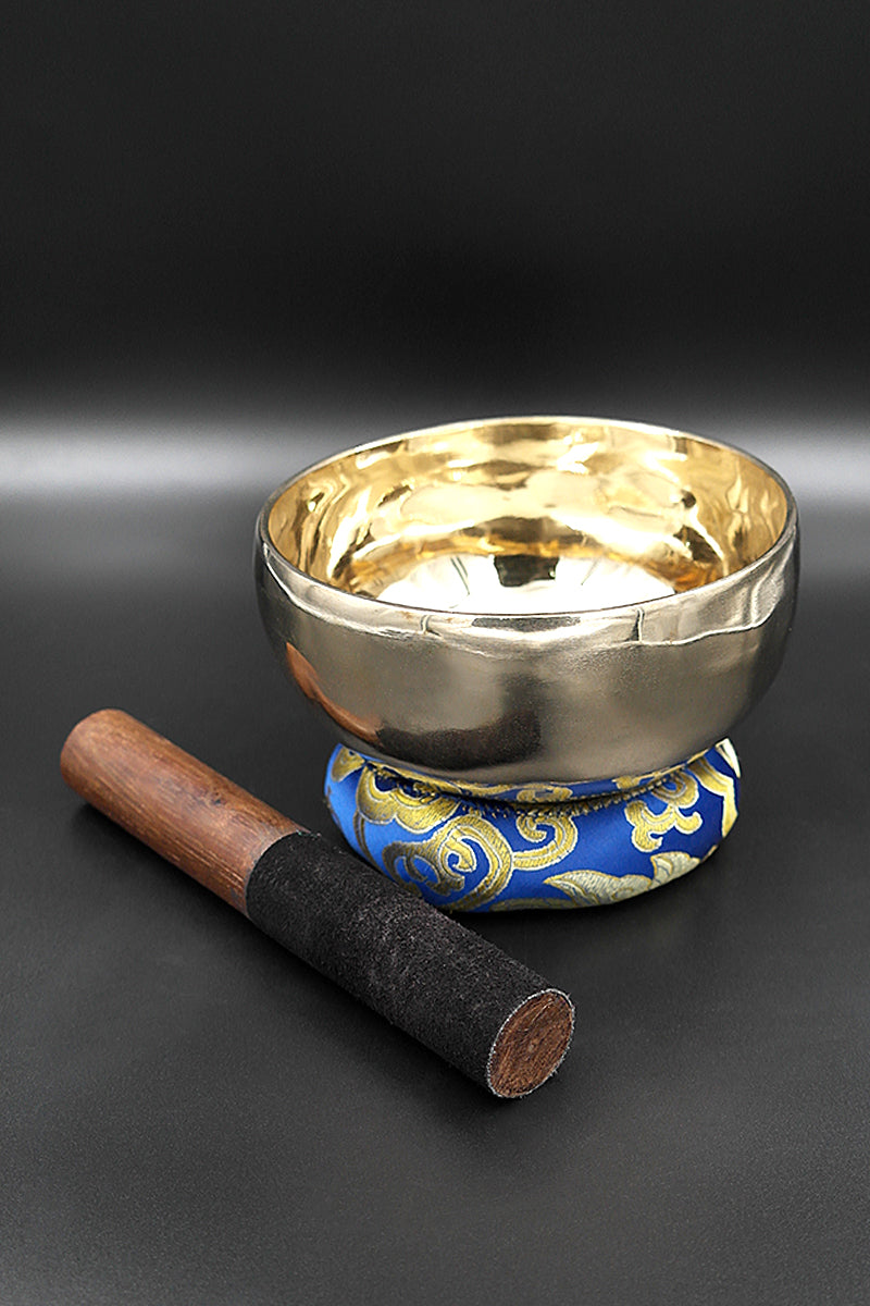 Tibetan Singing Bowl, Hand hammered bowl for sound therapy 5.5"