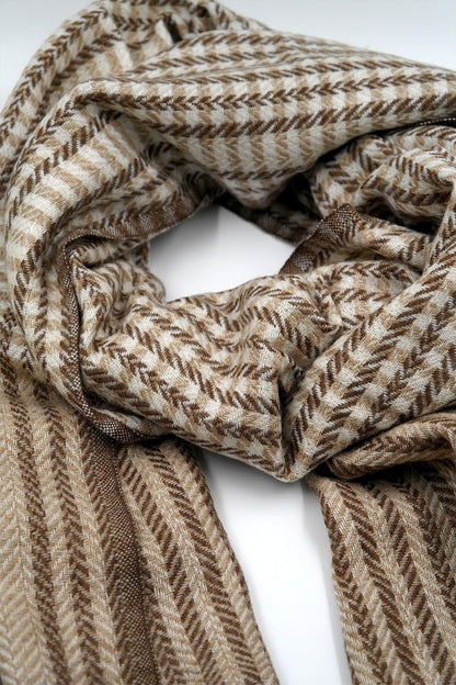 Elegant Tartan Pattern Pashmina Shawls - Vajracrafts