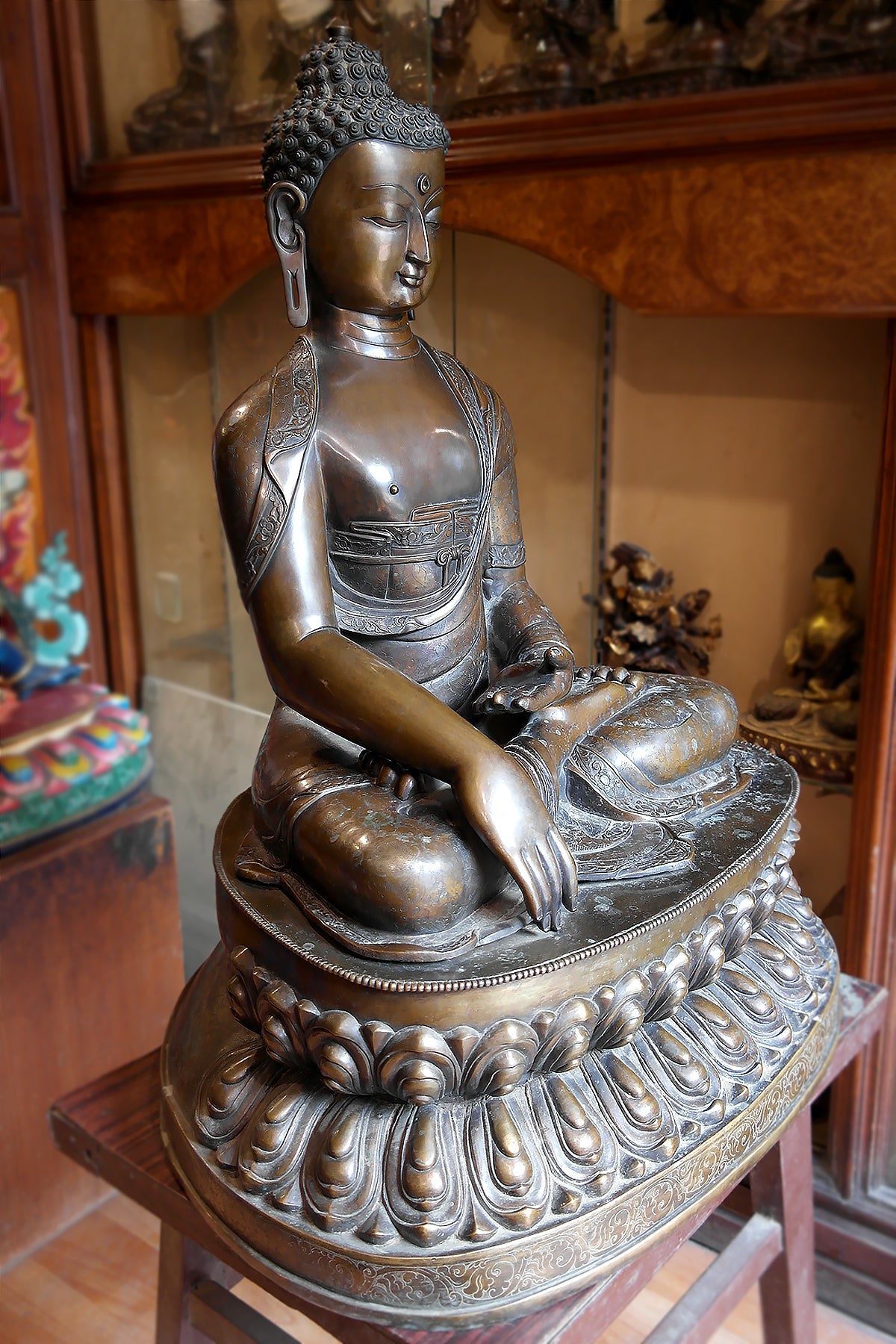 Shakyamuni Buddha Statue in double Lotus 25"