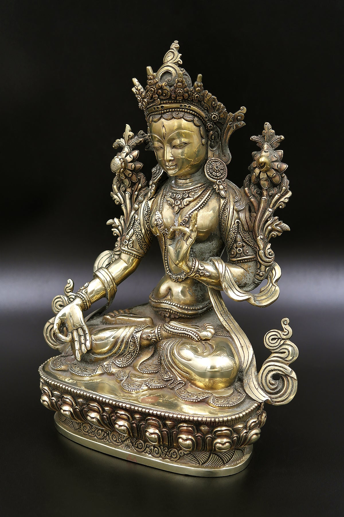 Plain tone Tibetan White Tara statue 9"