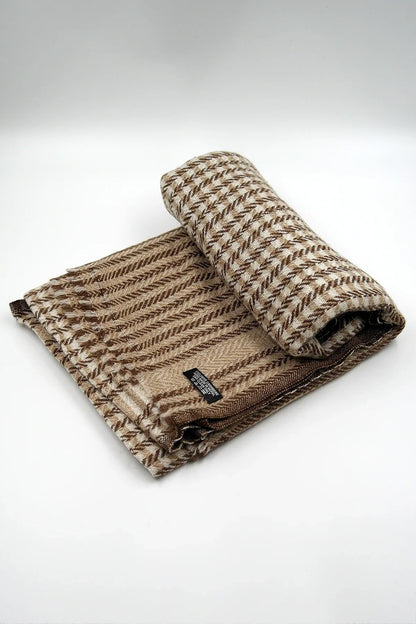 Elegant Tartan Pattern Pashmina Shawls - Vajracrafts