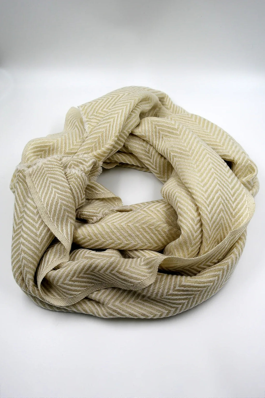 Elegant Herringbone Pattern Pashmina Shawl - Vajracrafts