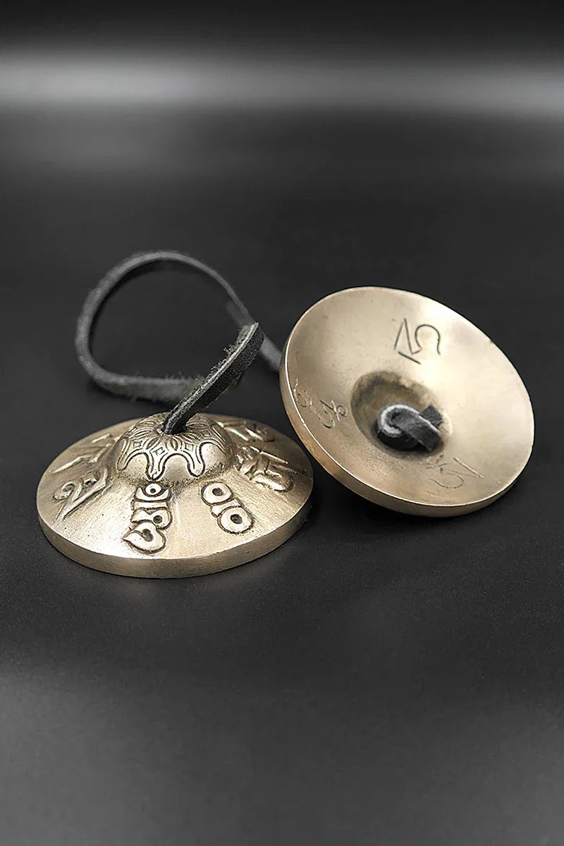 Om mane peme hum mantra embossed Tingsha 2.9" - Vajracrafts