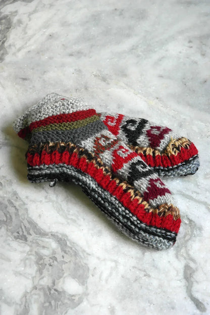 Assorted colors Hot waves pattern woolen hand knitted ankle socks - Vajracrafts