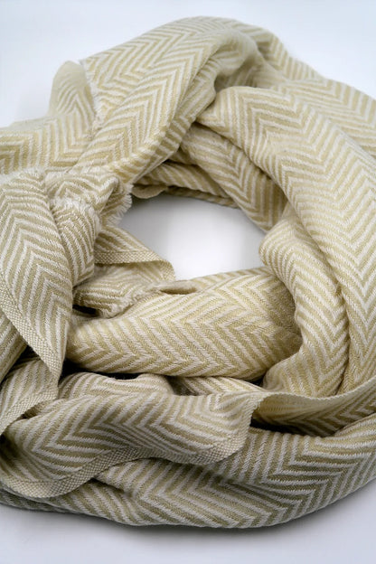 Elegant Herringbone Pattern Pashmina Shawl - Vajracrafts