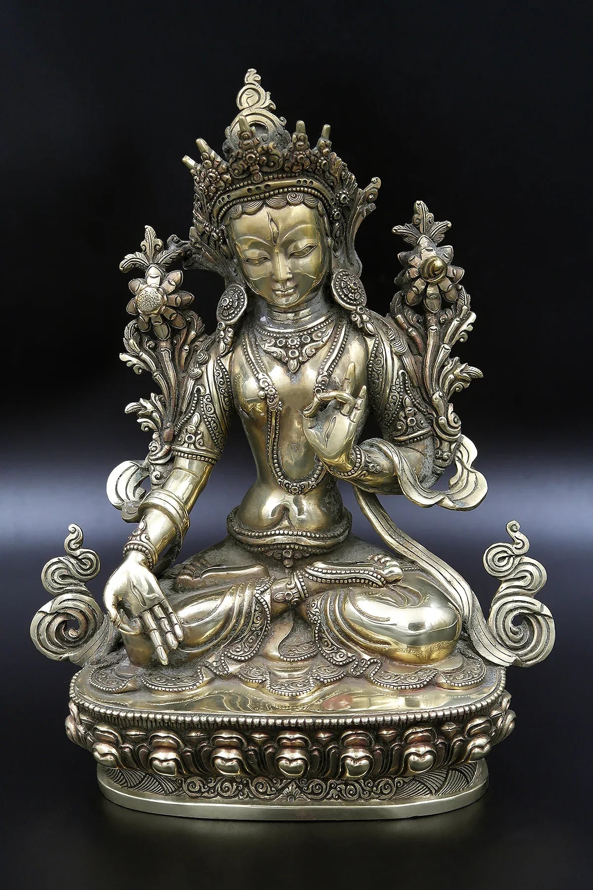 Plain tone Tibetan White Tara statue 9" - Vajracrafts