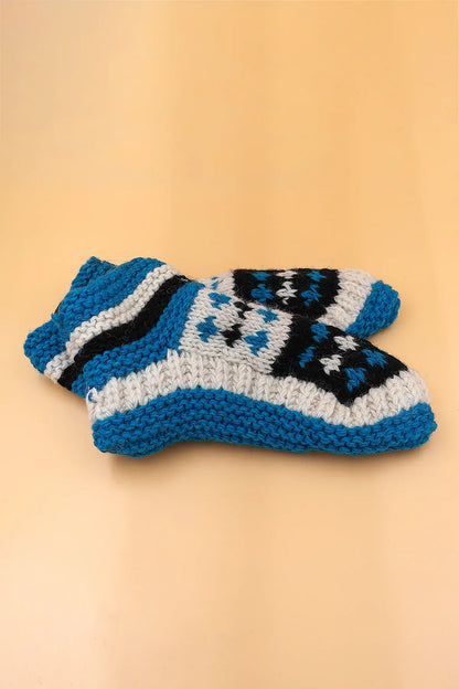 Blue white colors Woolen hand knitted ankle socks women - Vajracrafts