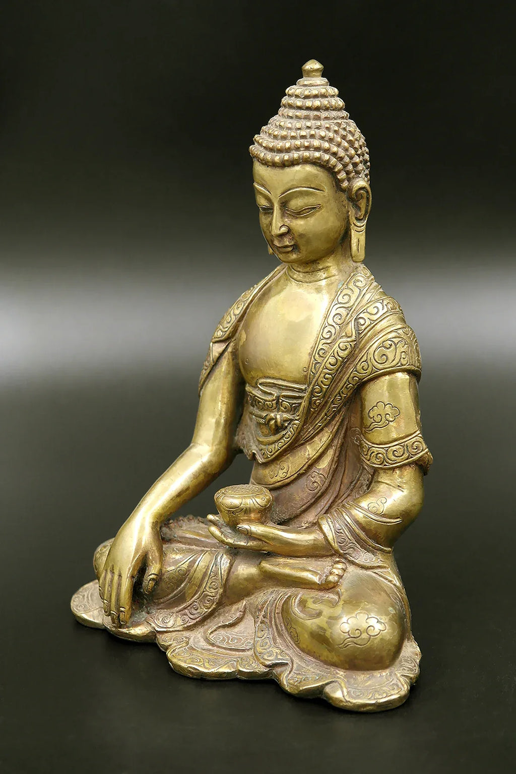 Handmade Shakyamuni Buddha Statue, Idol Antique Finish 5.5" - Vajracrafts