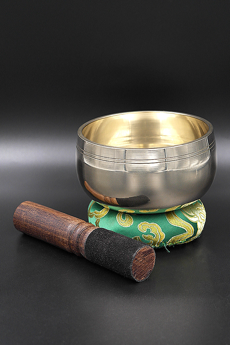 Handmade Singing Bowl for sound therapy, Yoga Practice Bowl, 4"
