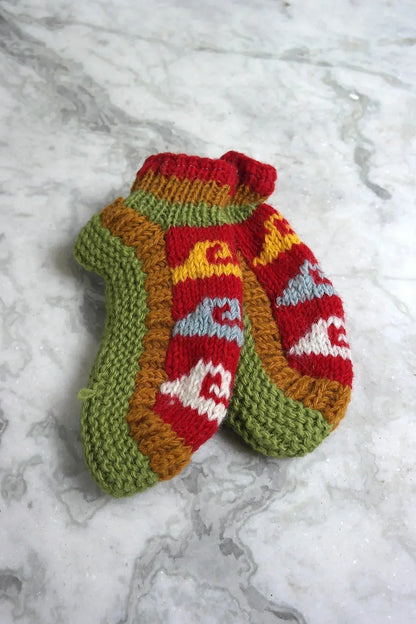 Red, Brown and Green colors Hot waves pattern woolen hand knitted ankle socks - Vajracrafts